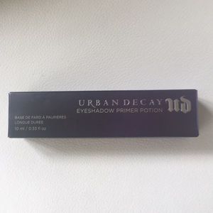 Urban Decay Eyeshadow Primer Potion